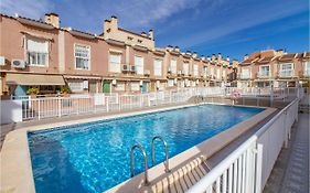Beautiful Home In Santa Pola With Kitchen