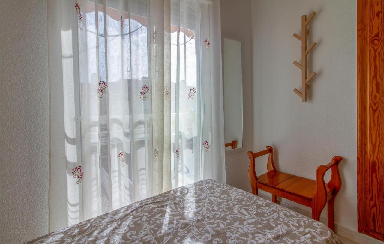 Beautiful Home In Santa Pola With Kitchen Exterior foto